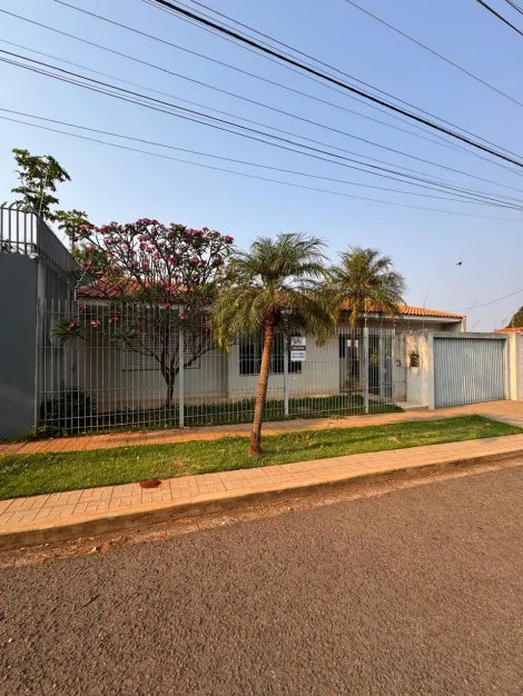 Maringa Jardim Monte Carlo casasobrado Venda R$695.000,00 3 Dormitorios 3 Vagas Area do terreno 360.17m2 Area construida 225.65m2