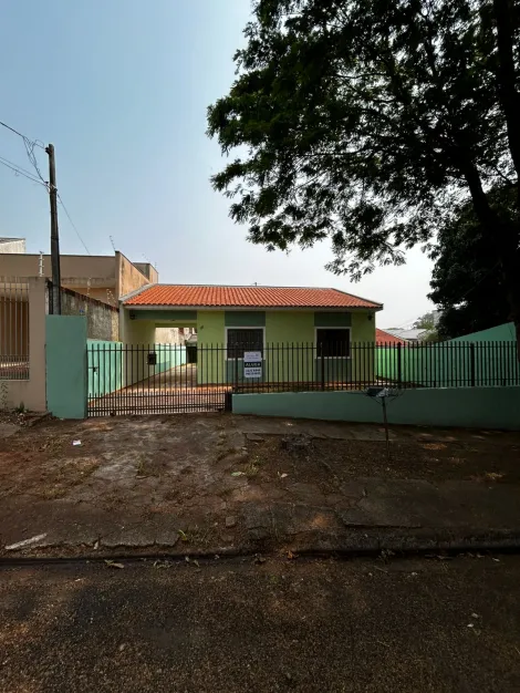 Maringa Jardim Pinheiros II casasobrado Locacao R$ 1.800,00 2 Dormitorios 3 Vagas Area do terreno 336.00m2 